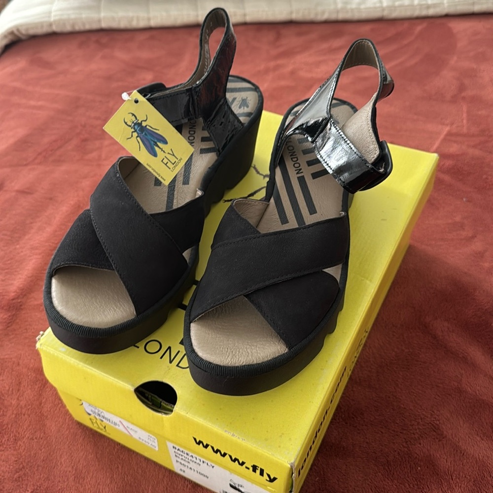 Fly London Chic Black Wedge Sandals